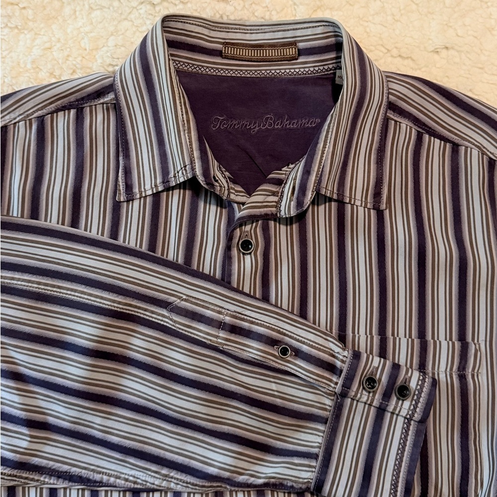 Tommy Bahama Men’s 100% Silk Shirt Long Sleeve LARGE Embroidered Label